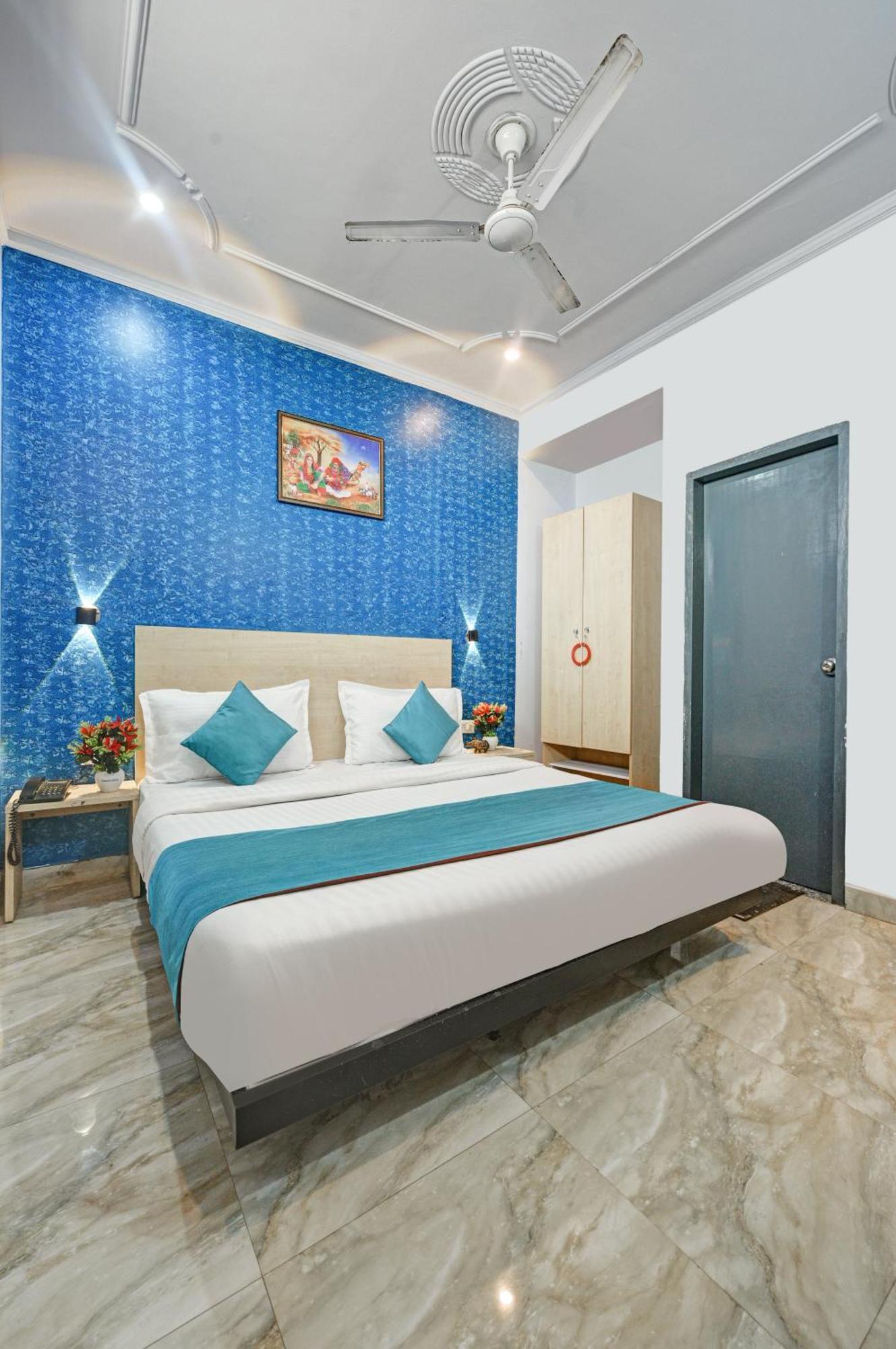 Royal Spark Inn1 - Medicity Gurugram, Near Medanta Hospital グルガウン エクステリア 写真